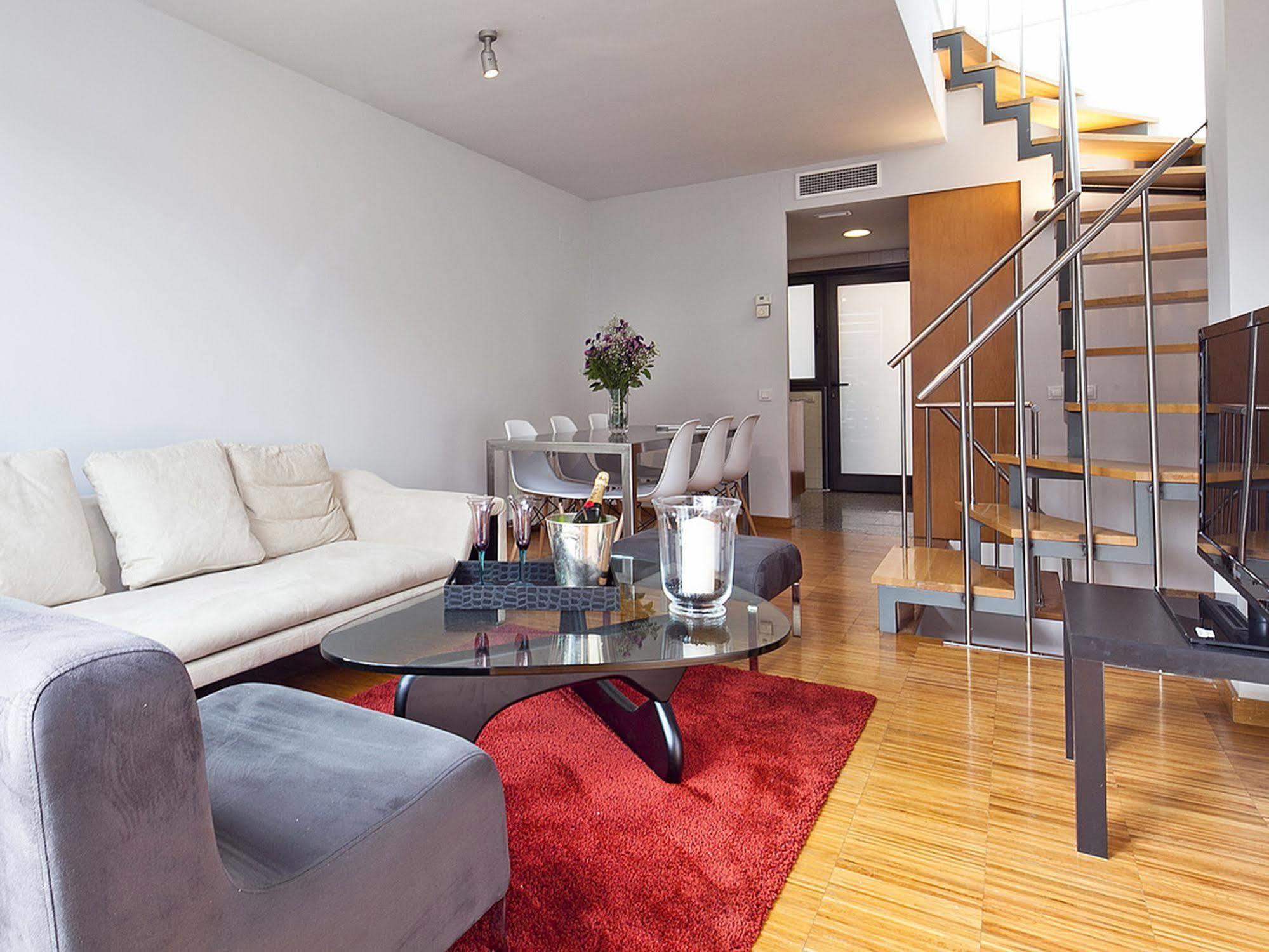My Space Barcelona Park Gueell Apartments Exterior foto