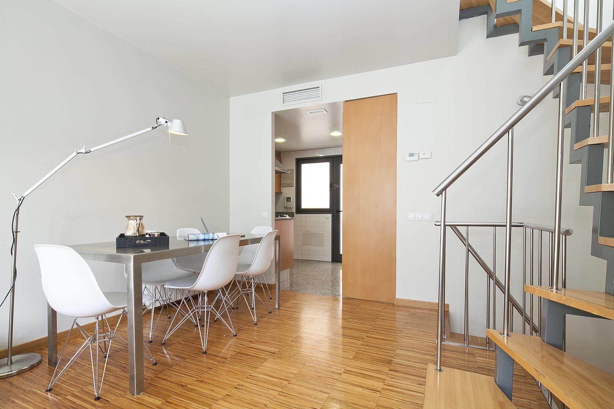 My Space Barcelona Park Gueell Apartments Exterior foto